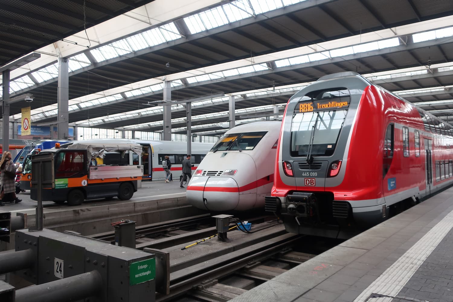 ドイツ版新幹線のICEの特徴と乗る際に気を付けたいこと。