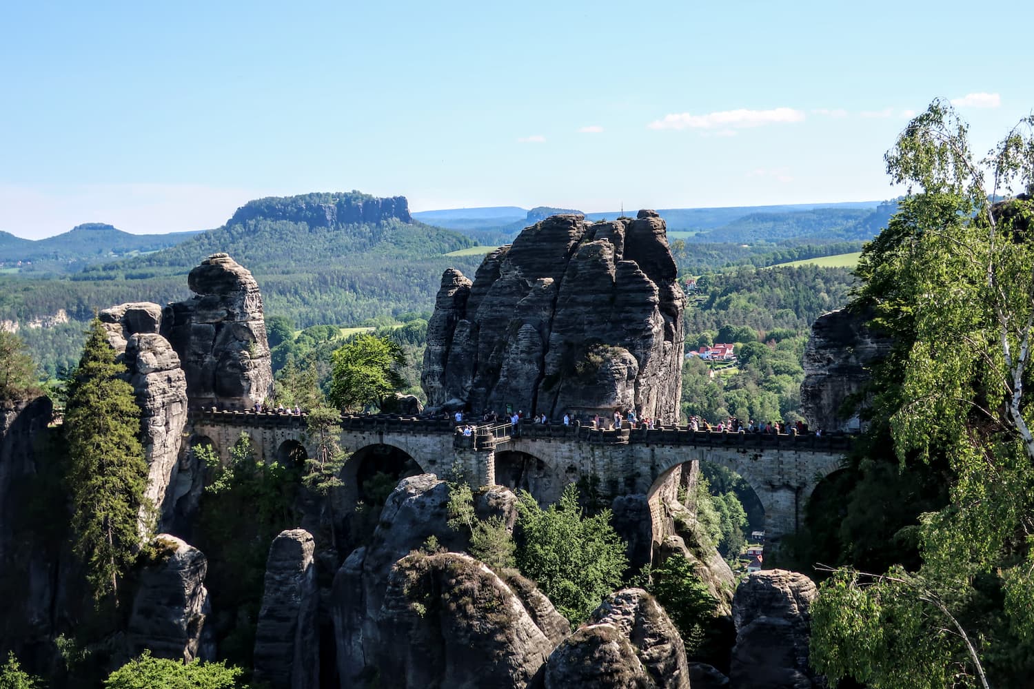 ドレスデンと共に訪れたい必見の観光スポット、ザクセン・スイス