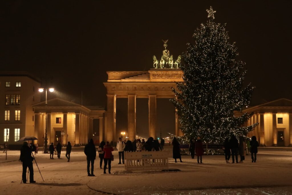 無料画像素材ブランデンブルク門/ドイツ便り
