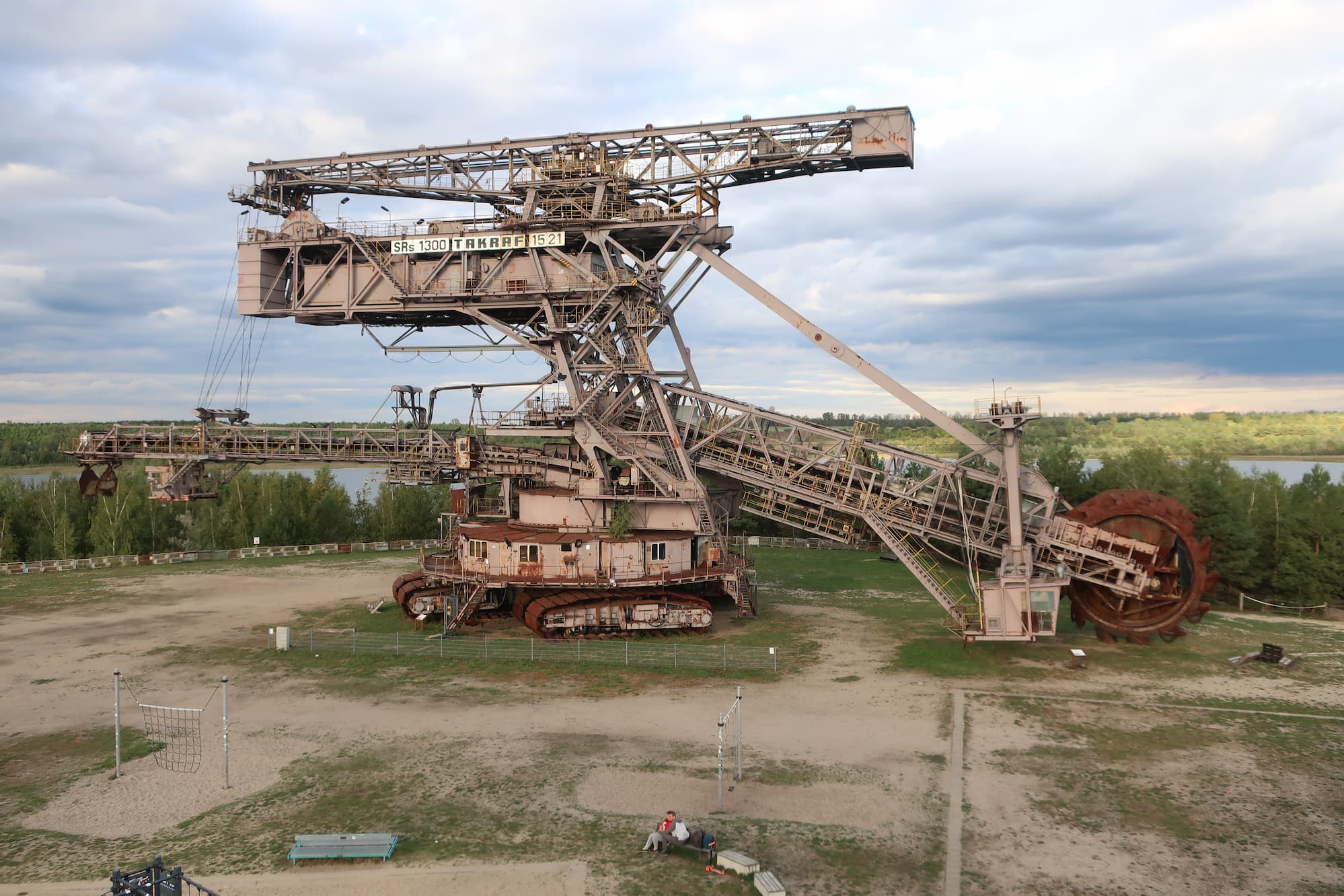 デッサウ観光で見逃せない！巨大な重機が並ぶフェロポリス