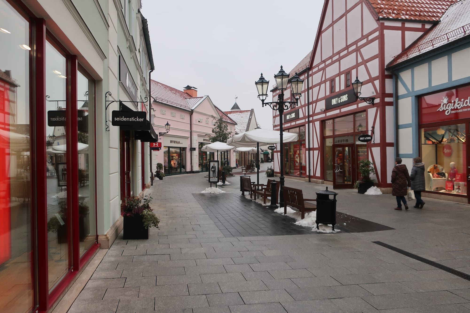 お得にショッピングを楽しむなら見逃せない場所「デザイナー・アウトレット・ベルリン」